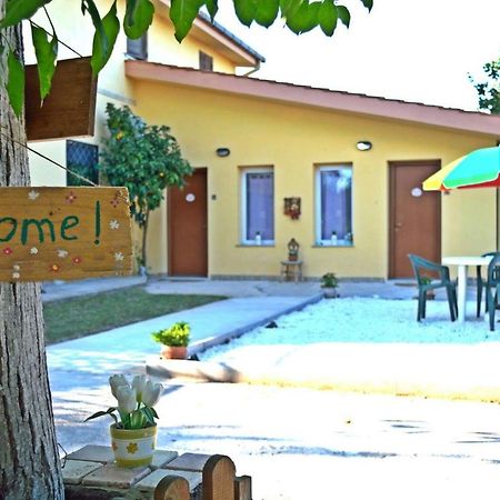 Dependance Miluna Nettuno Dış mekan fotoğraf
